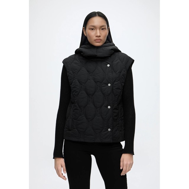 Guess Corinne Onion Quilting Vest Γυναικείο Αμάνικο Μπουφάν Μαύρο